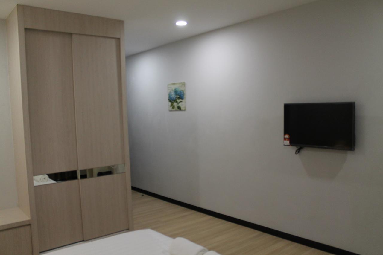 The Velton Inn Bintulu Exterior foto